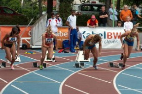 冠军球队赛季广告片发布引发粉丝讨论与转发，冠军宣传片