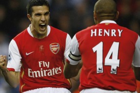 中立代表队B混合4×100米自由泳接力发挥出色，自由泳中国队