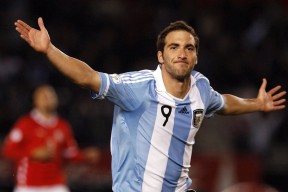 运动员代言带动品牌热销，商业价值突显，运动员代言收入排行榜