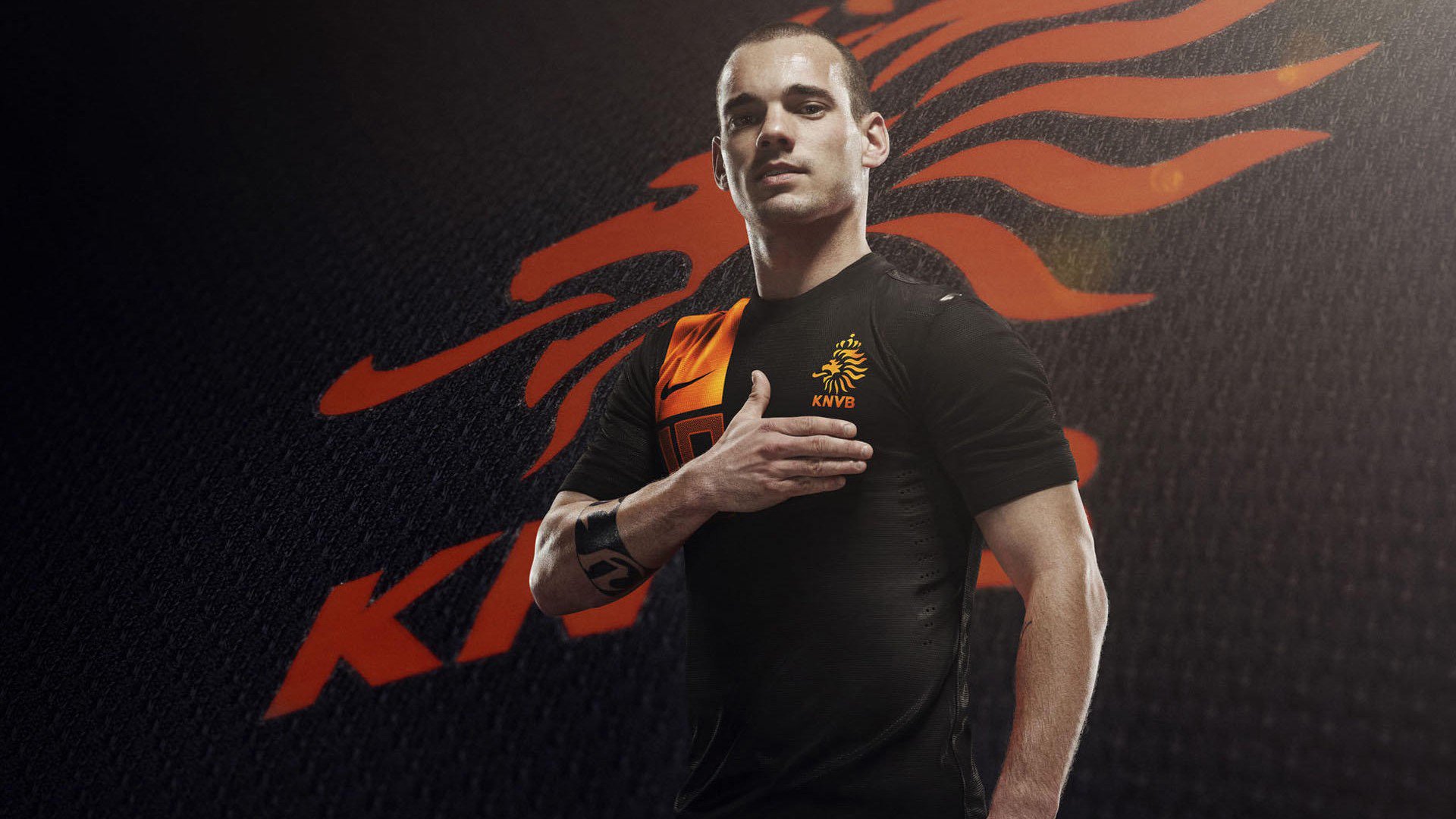 詹姆斯带领球队完成逆转锁定季后赛,詹姆斯转了多少次队